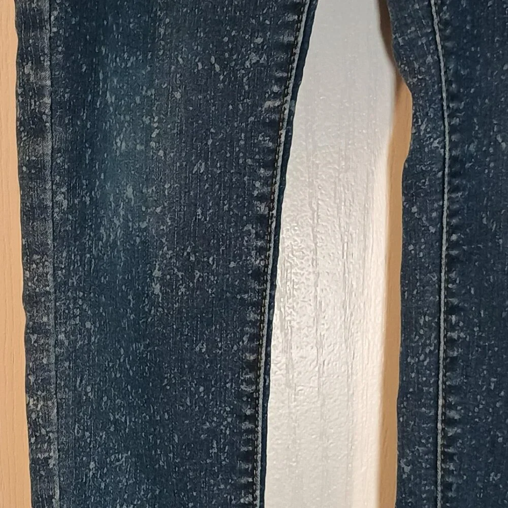 Levi Strauss & Co./710 Super Skinny Jeans/Girls 16R/Dark Wash Snow - Picture 4 of 8